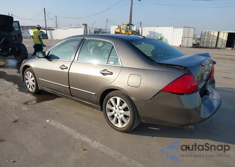 2006 Honda Accord 3.0 Ex from USA, damaged, VIN 1HGCM66536A075853